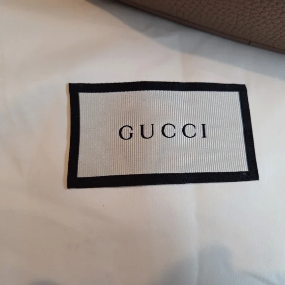 Gucci Soho Disco Crossbody Bag - Picture 2 of 15